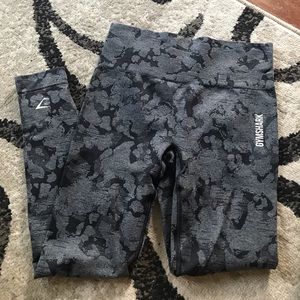 Gymshark adapt seamless camo seamless